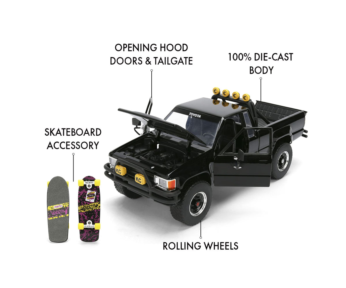 BTTF Martys Skateboard & 1985 Toyota Pickup 1:24