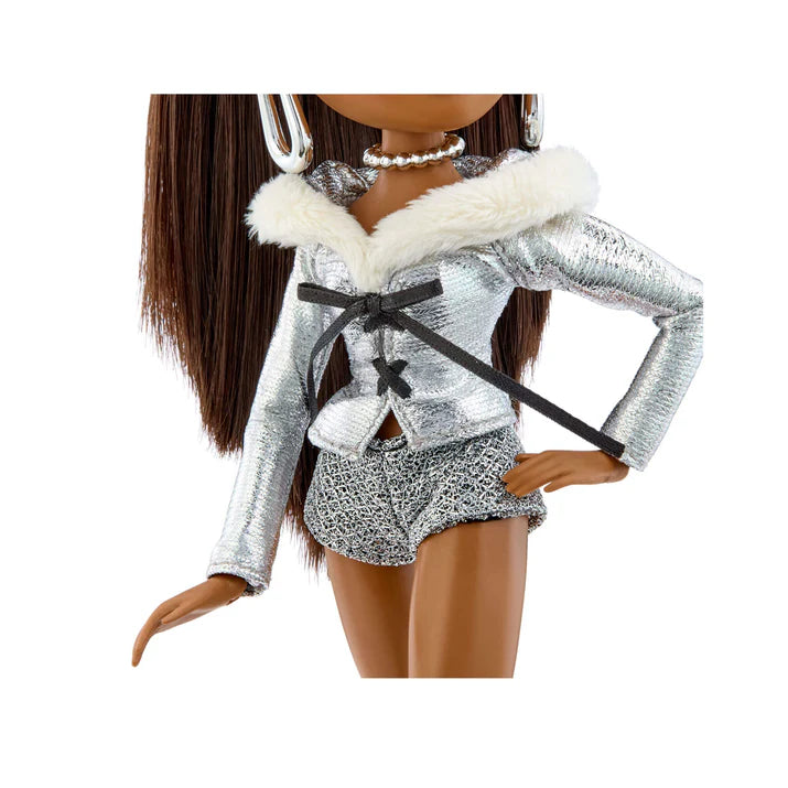 Bratz Charmz Doll - Sasha