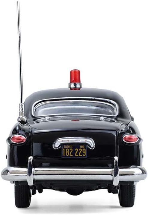 Greenlight 1949 Ford Custom - Chicago 1:43