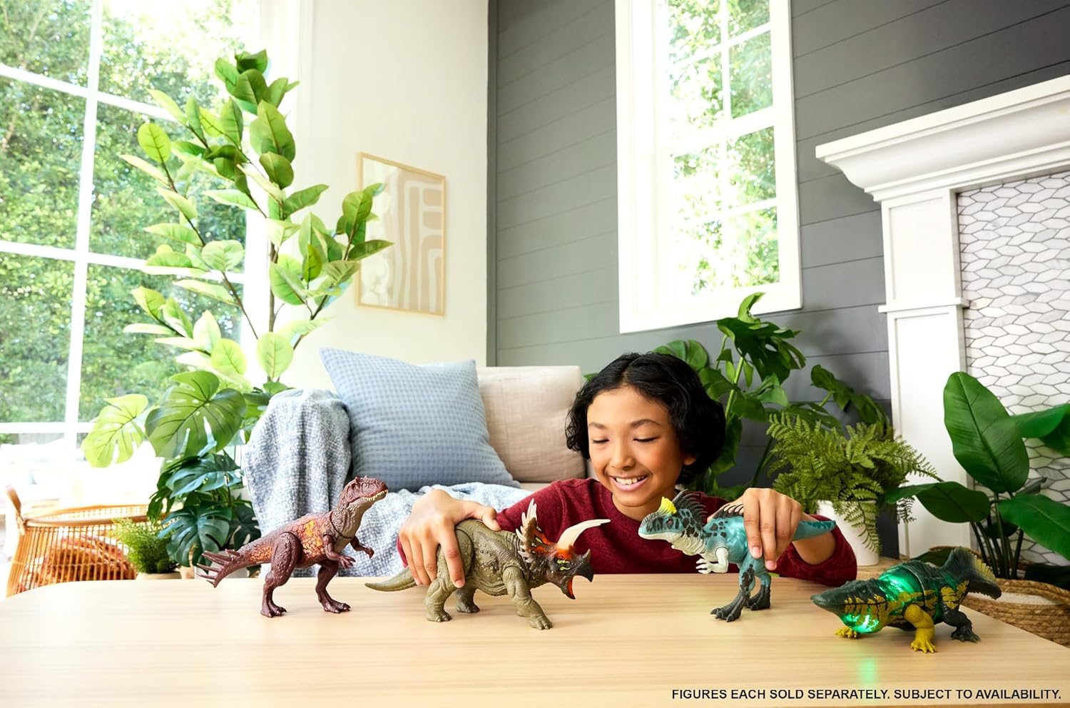 Jurassic World Wild Roar Metriacanthosaurus Dinosaur Action Dino