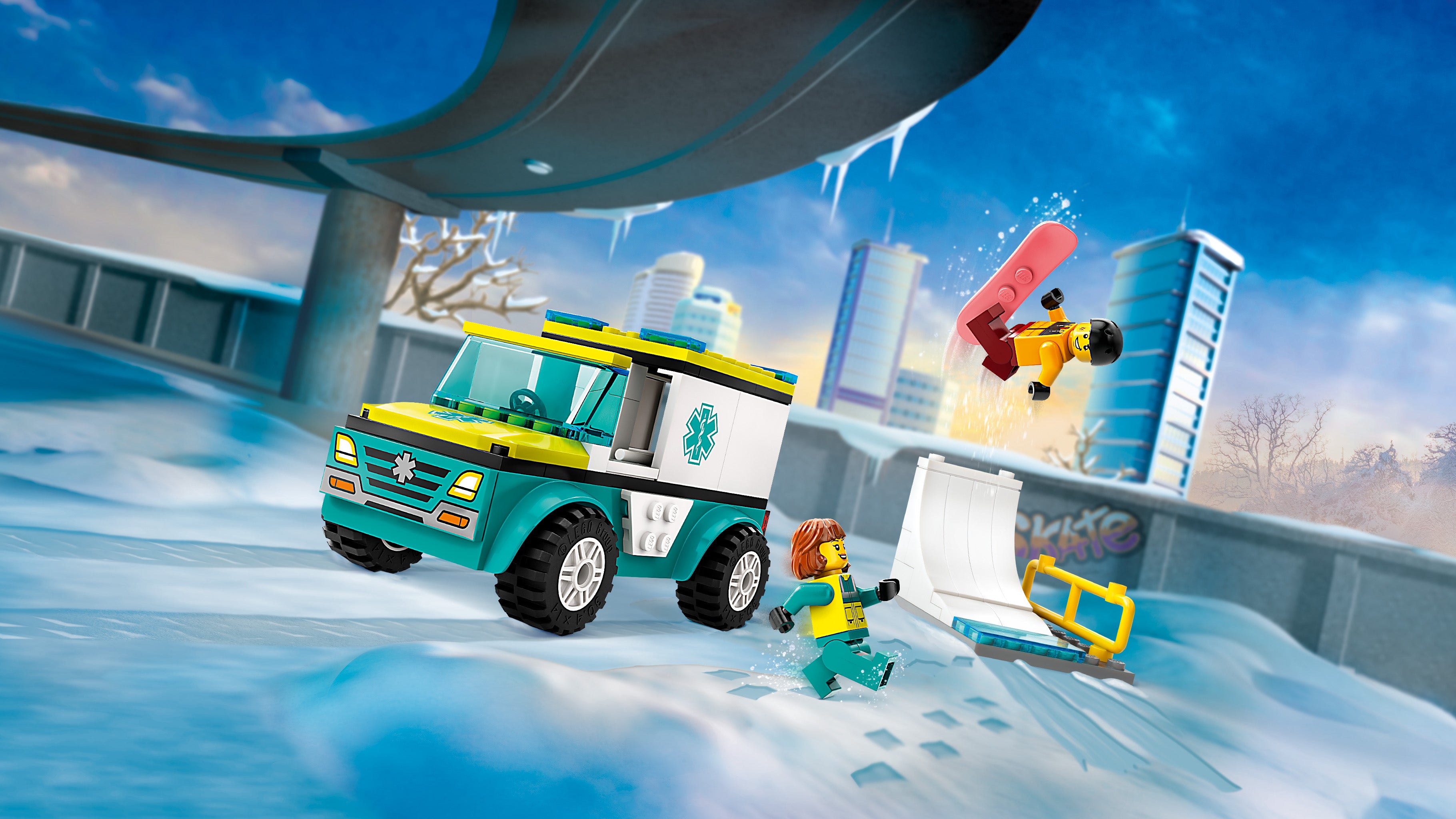 Lego 60403 Emergency Ambulance and Snowboarder