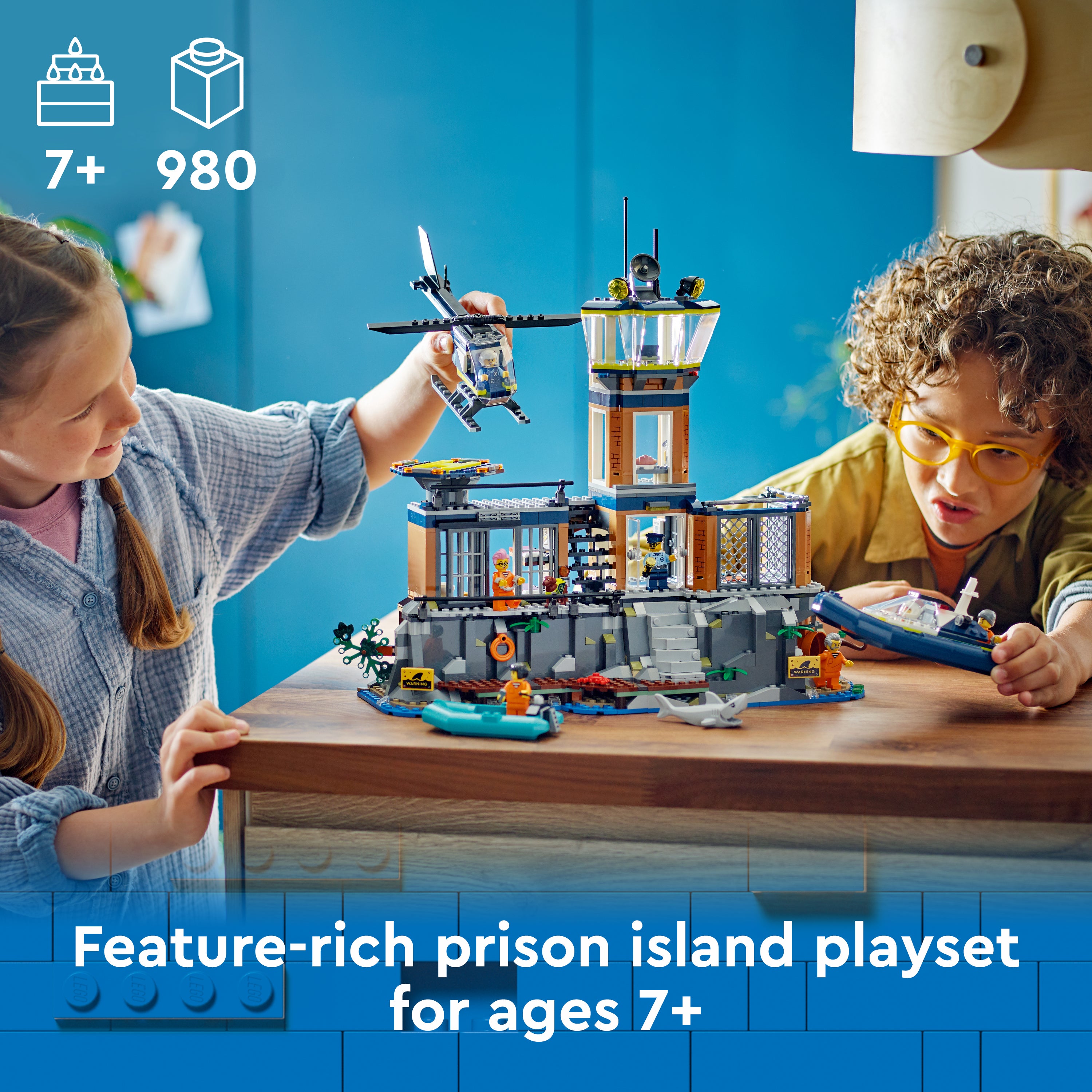 Lego marvel outlet prison island