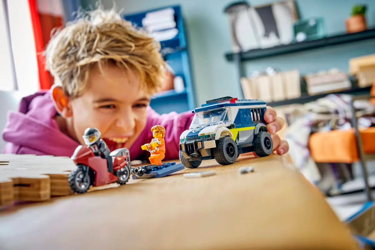 Lego 60479 Police Prisoner Transport Van