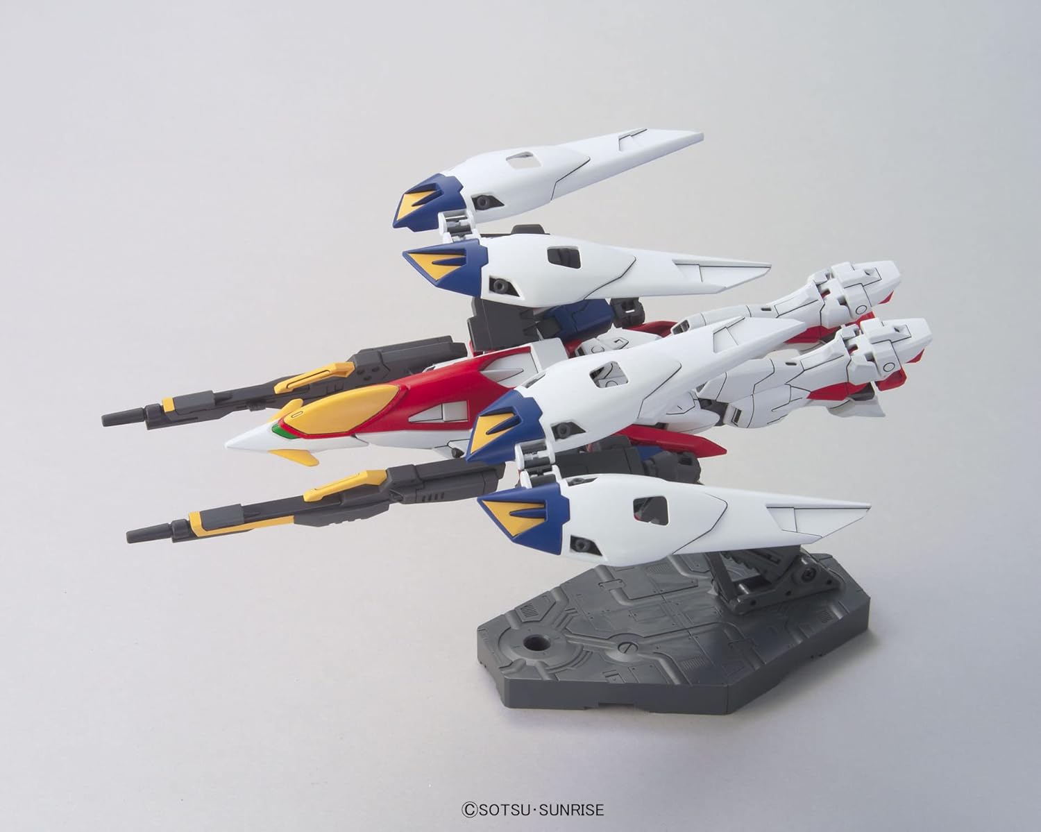 GUNDAM - 1/144 HGAC Wing Gundam Zero - Model Kit
