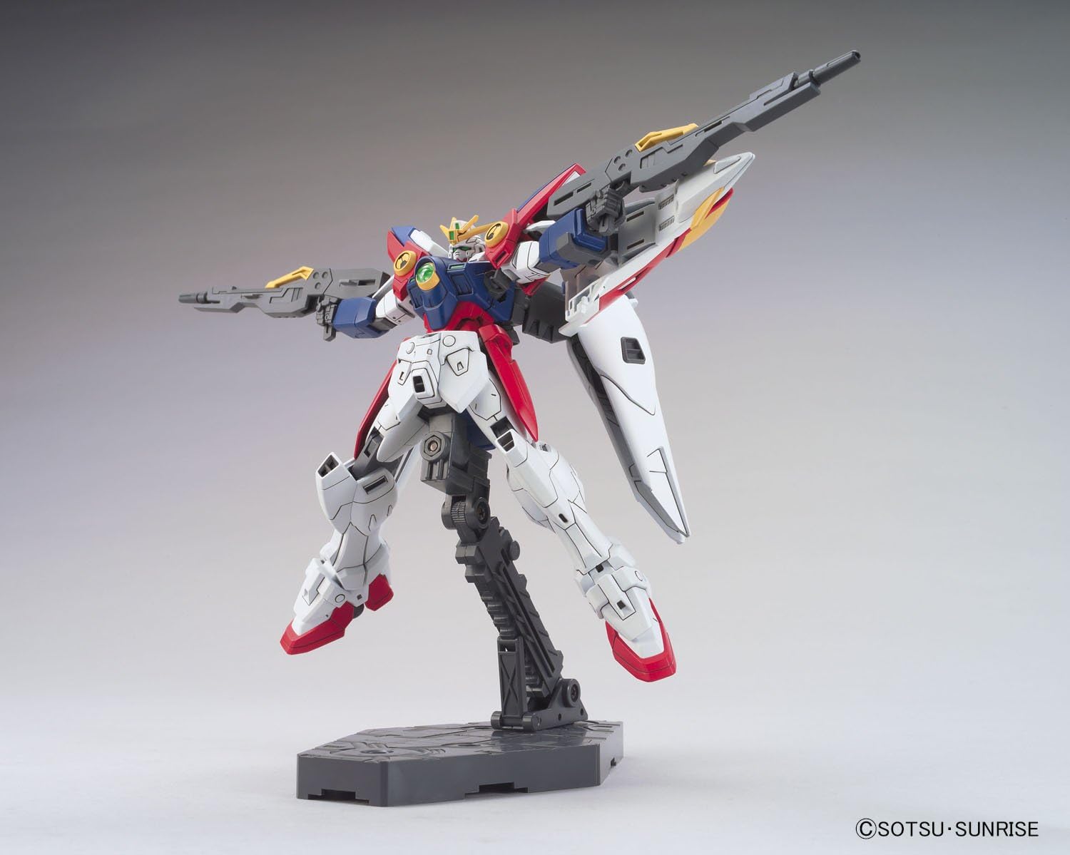 GUNDAM - 1/144 HGAC Wing Gundam Zero - Model Kit