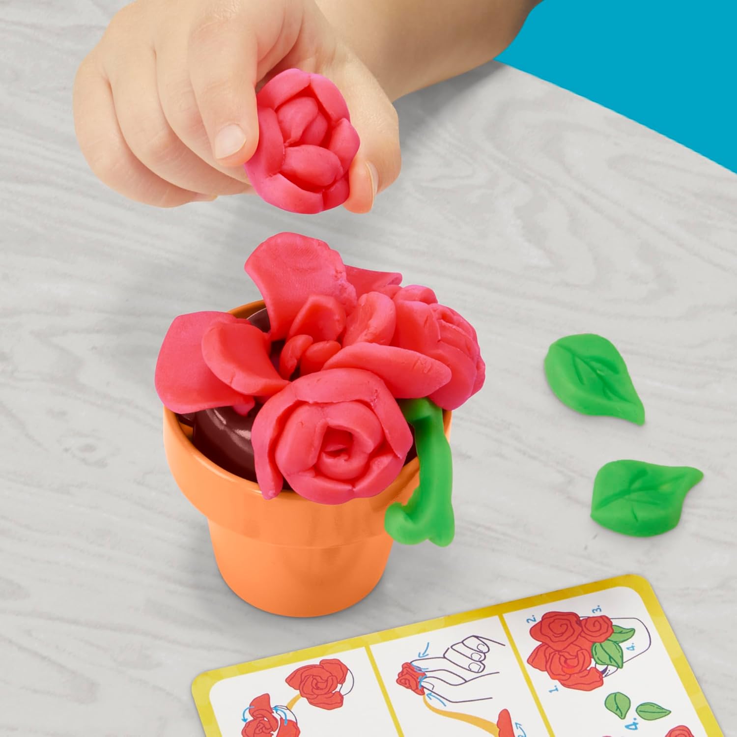 Play-Doh Blooming Flowers Playset