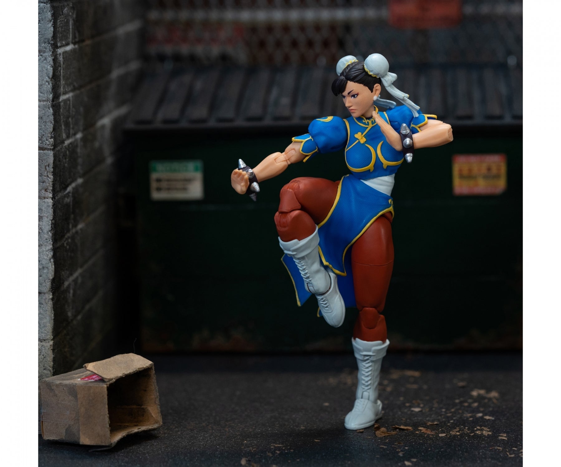 Jada Street Fighter II Chun-Li 6" Action Figure