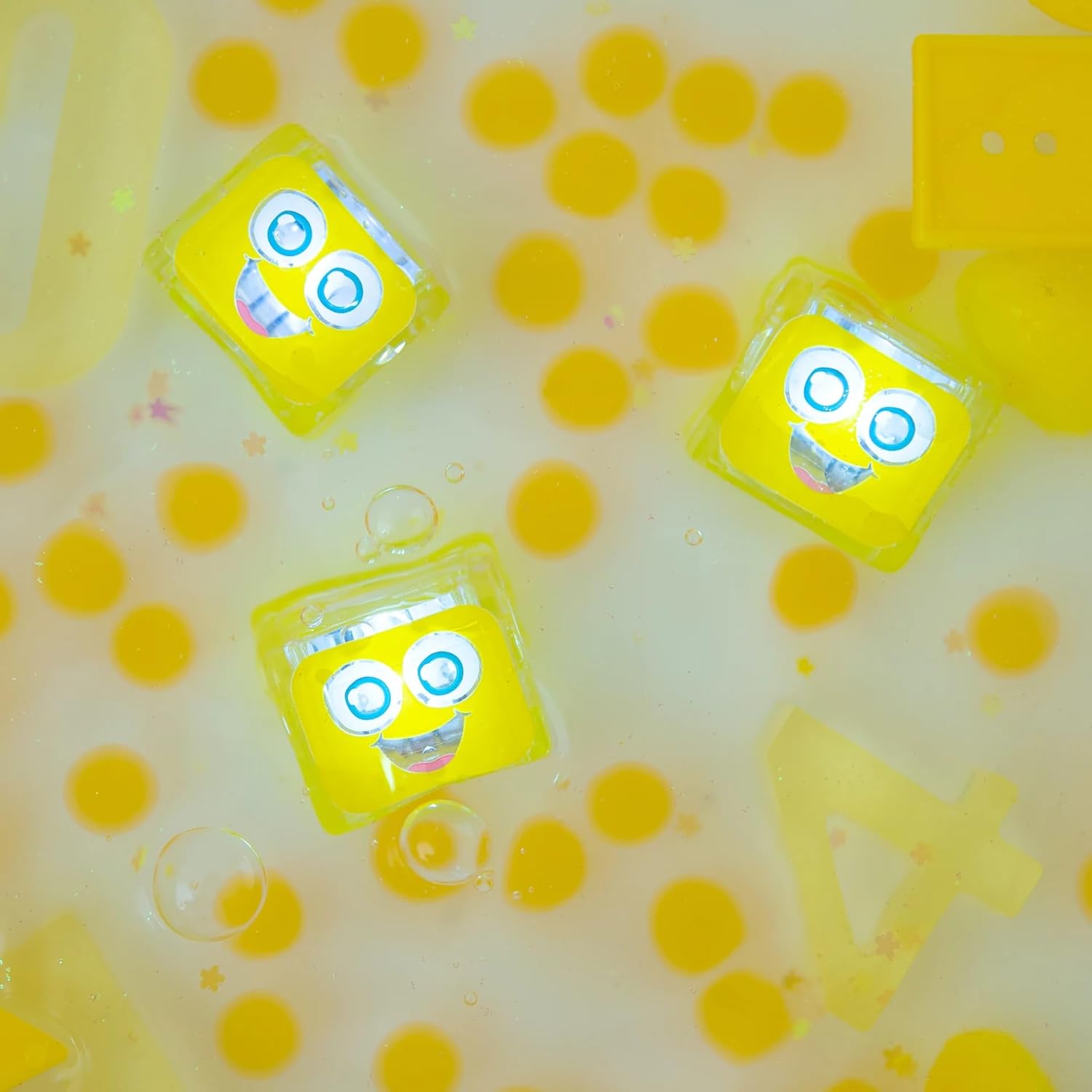 Glo Pals Light up Sensory Cubes - 4 Pack Yellow -