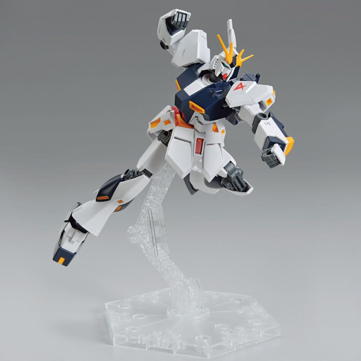 GUNDAM - EG 1/144 v Gundam - Model Kit