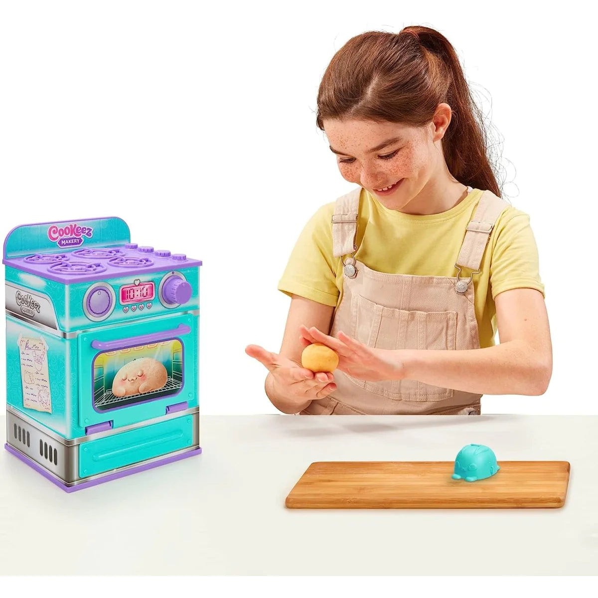 Cookeez Makery Oven Playset - Baked Treats