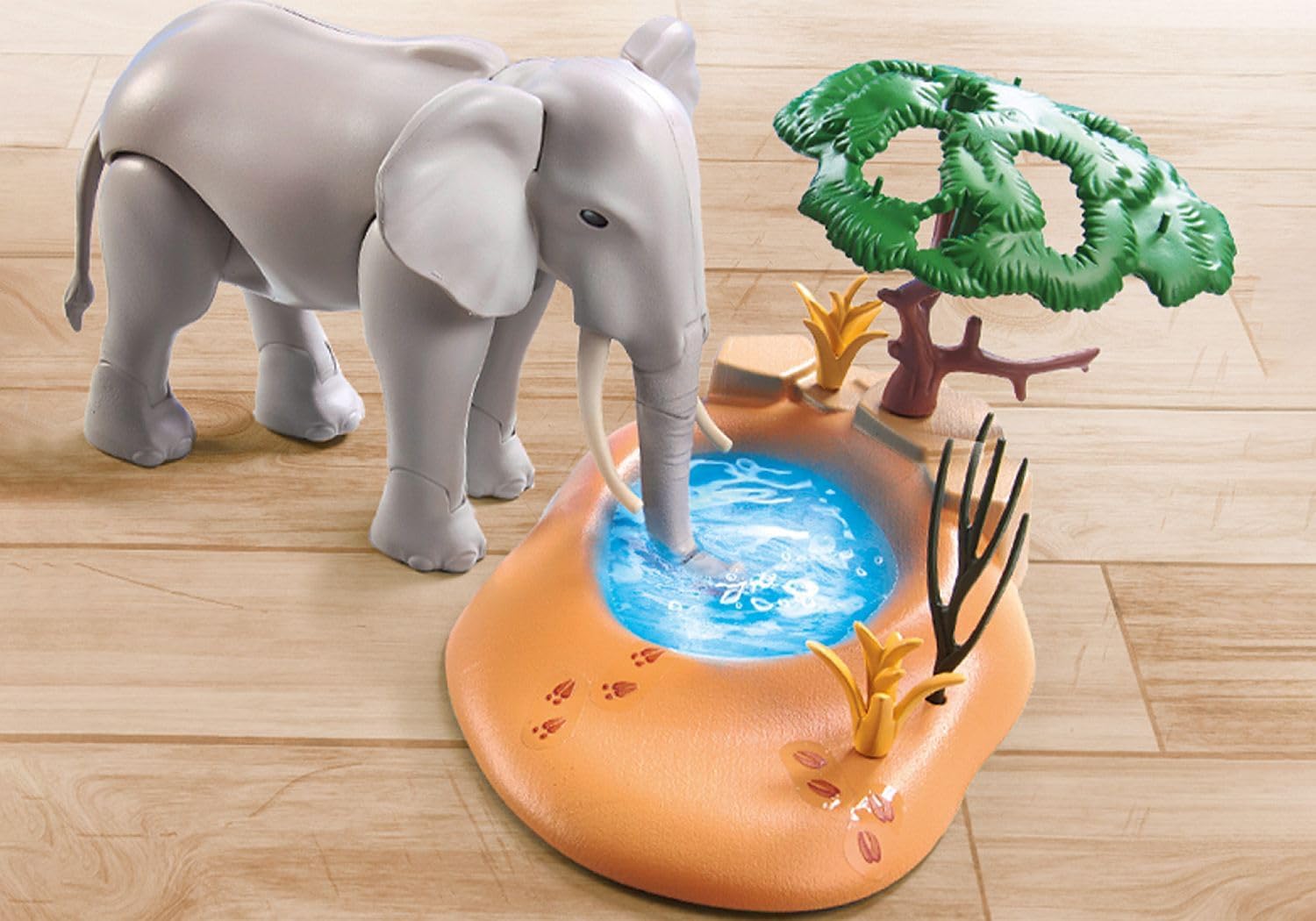 Playmobil Wiltopia - Elephant at the Watering Hole