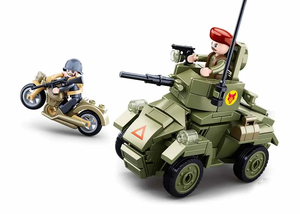 Sluban WWII UK Army Armored War Vehicle