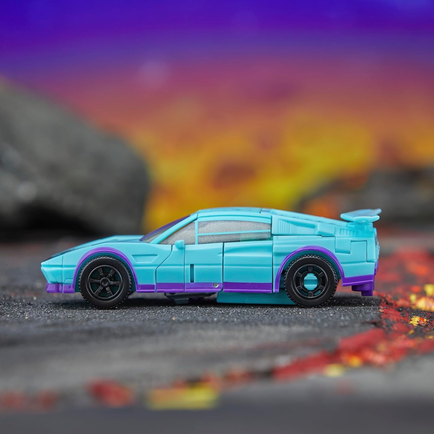 Transformers Legacy Deluxe Class Breakdown 5.5” Action Figure
