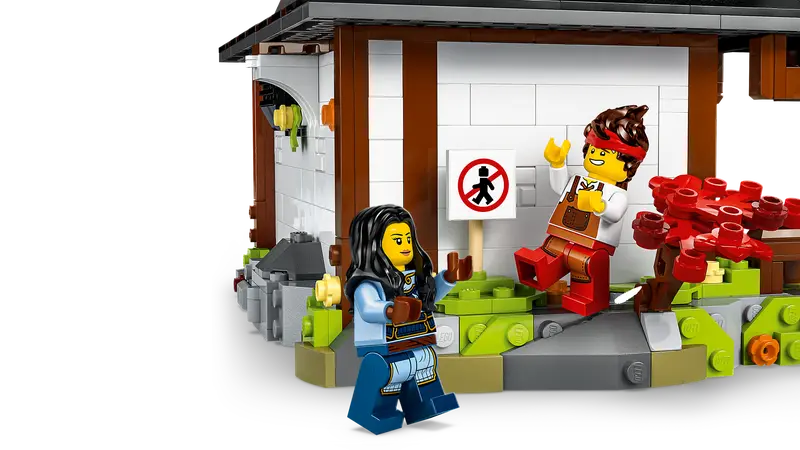 Lego 71858 Four Weapons Blacksmith 15th Anniv