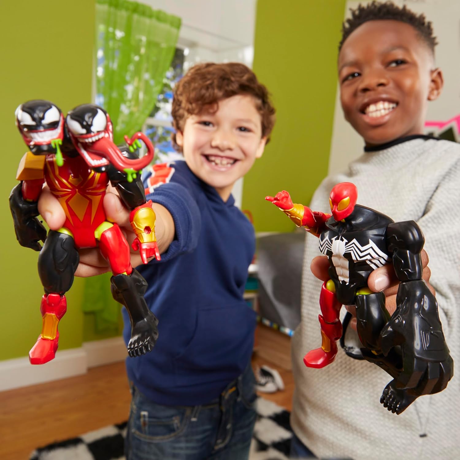 Avengers Mixmashers Venom Deluxe Figure