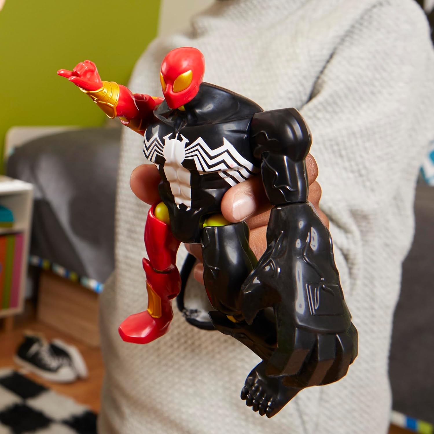 Avengers Mixmashers Venom Deluxe Figure
