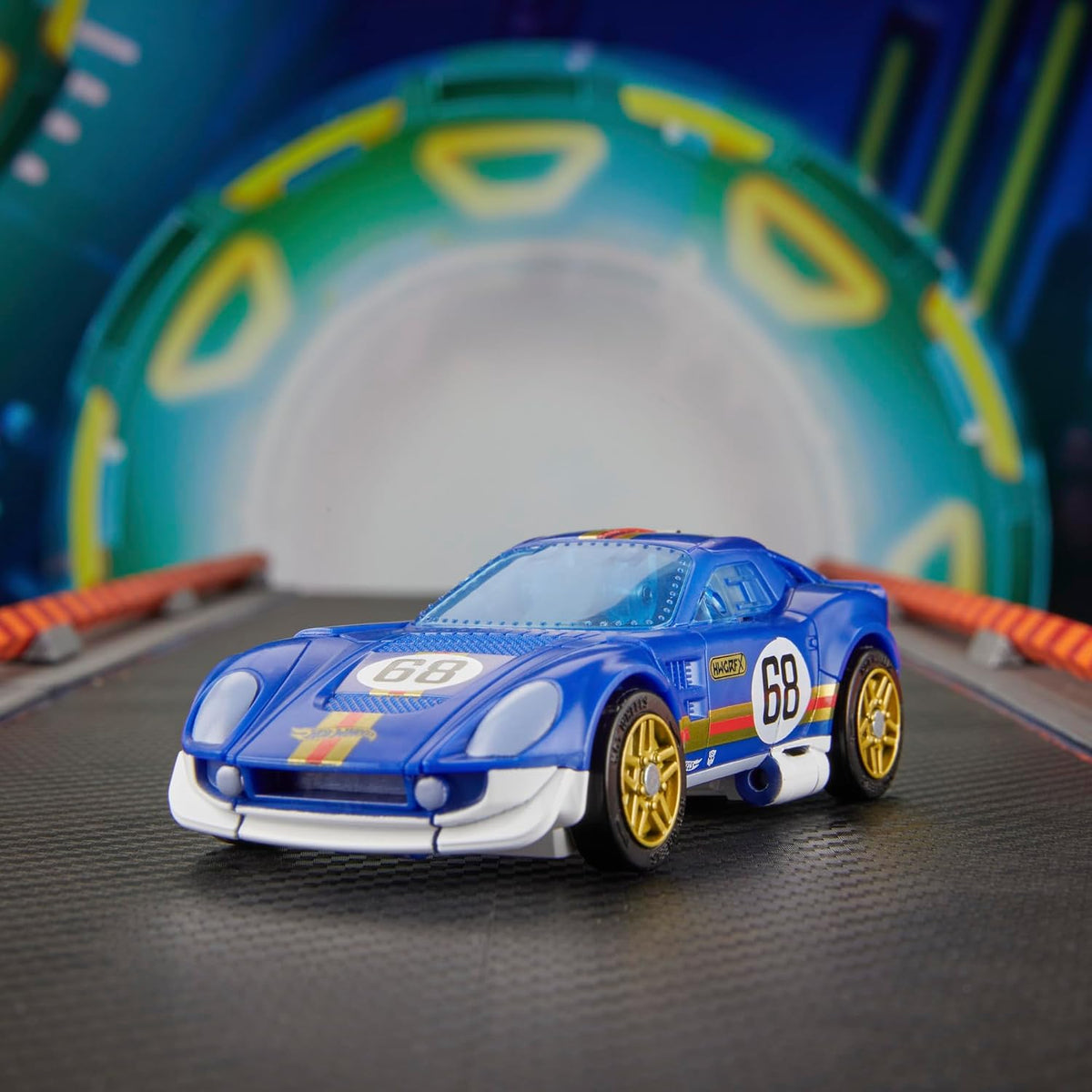 Transformers x Hotwheels El Segundo Action Figure
