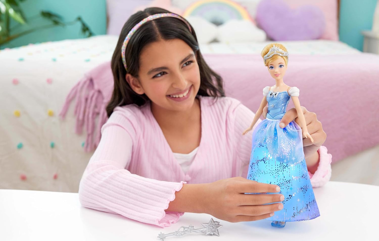 Disney Princess Cinderella Light-Up Dress Fashion Doll