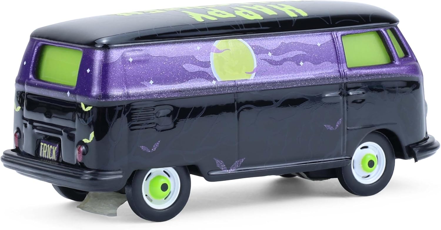 Greenlight VW Type-2 Pannel Van - Happy Halloween