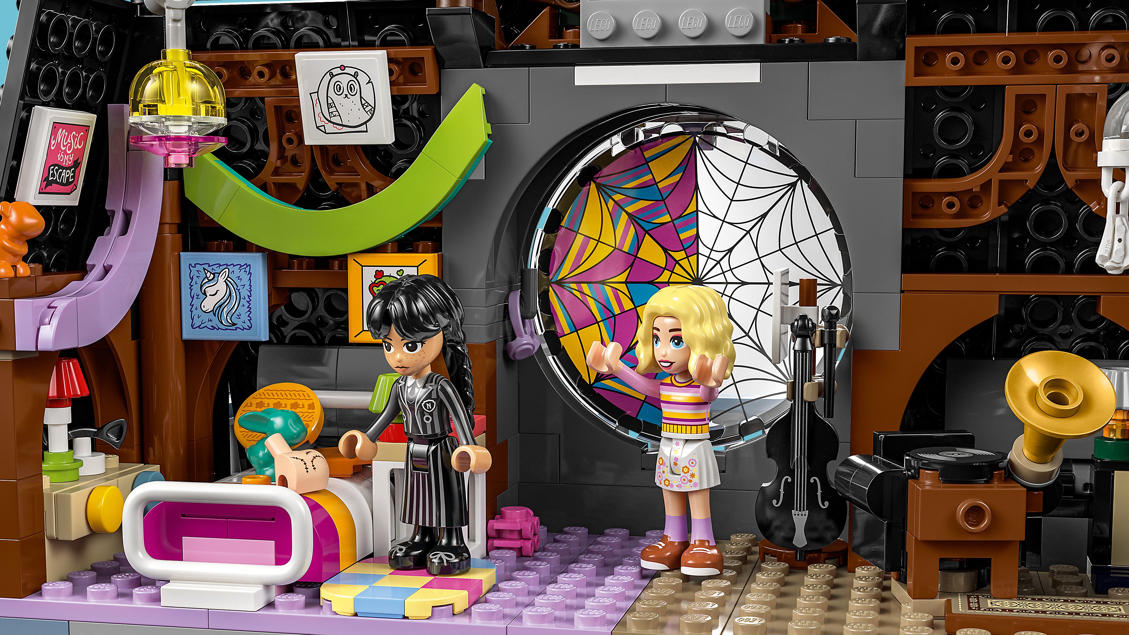 Lego 76781 Wednesday & Enids Dorm Room