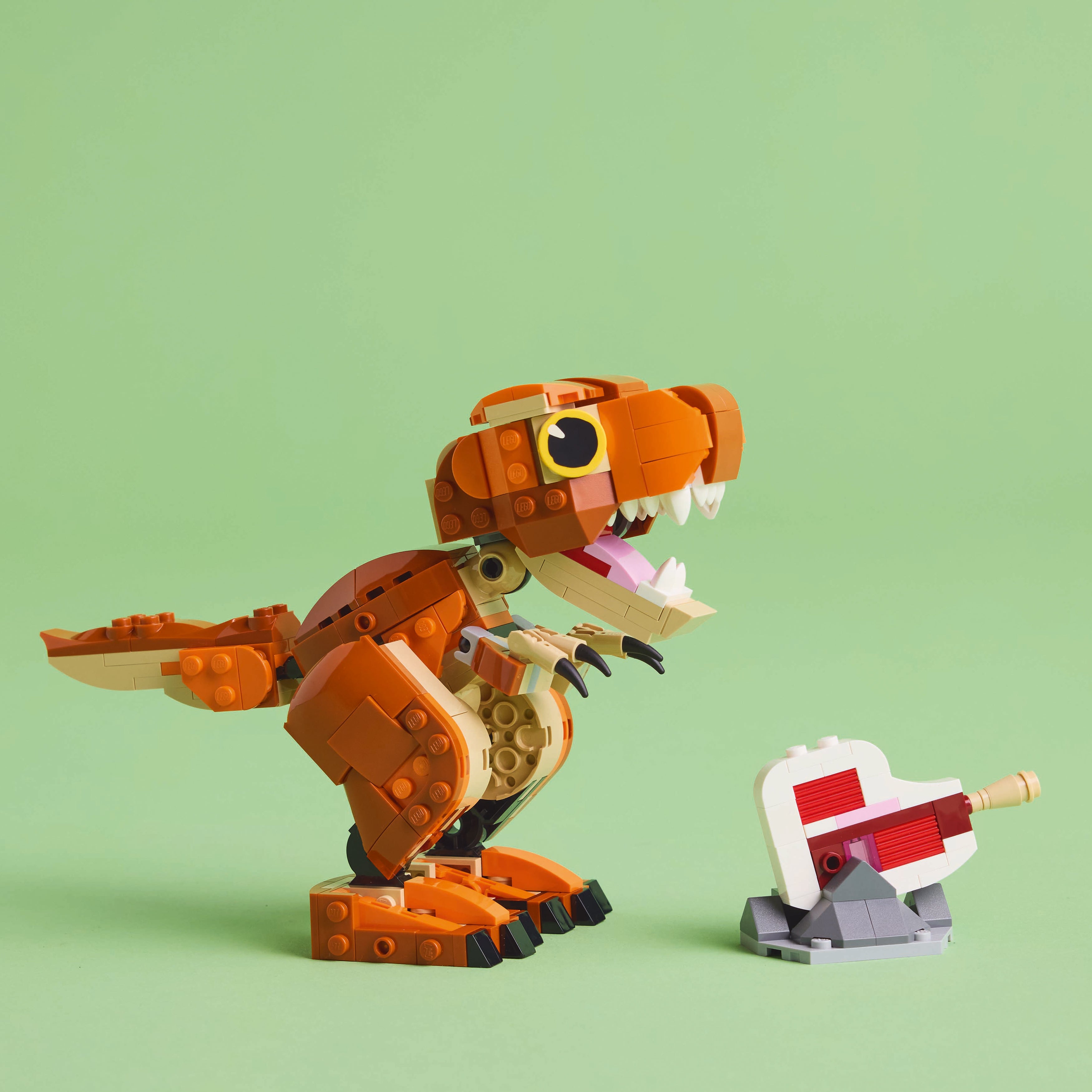 LEGO Jurassic World 76967 Little Eatie: T. rex