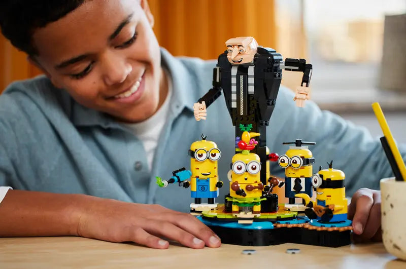 Lego 75582 Brick-Built Gru and Minions