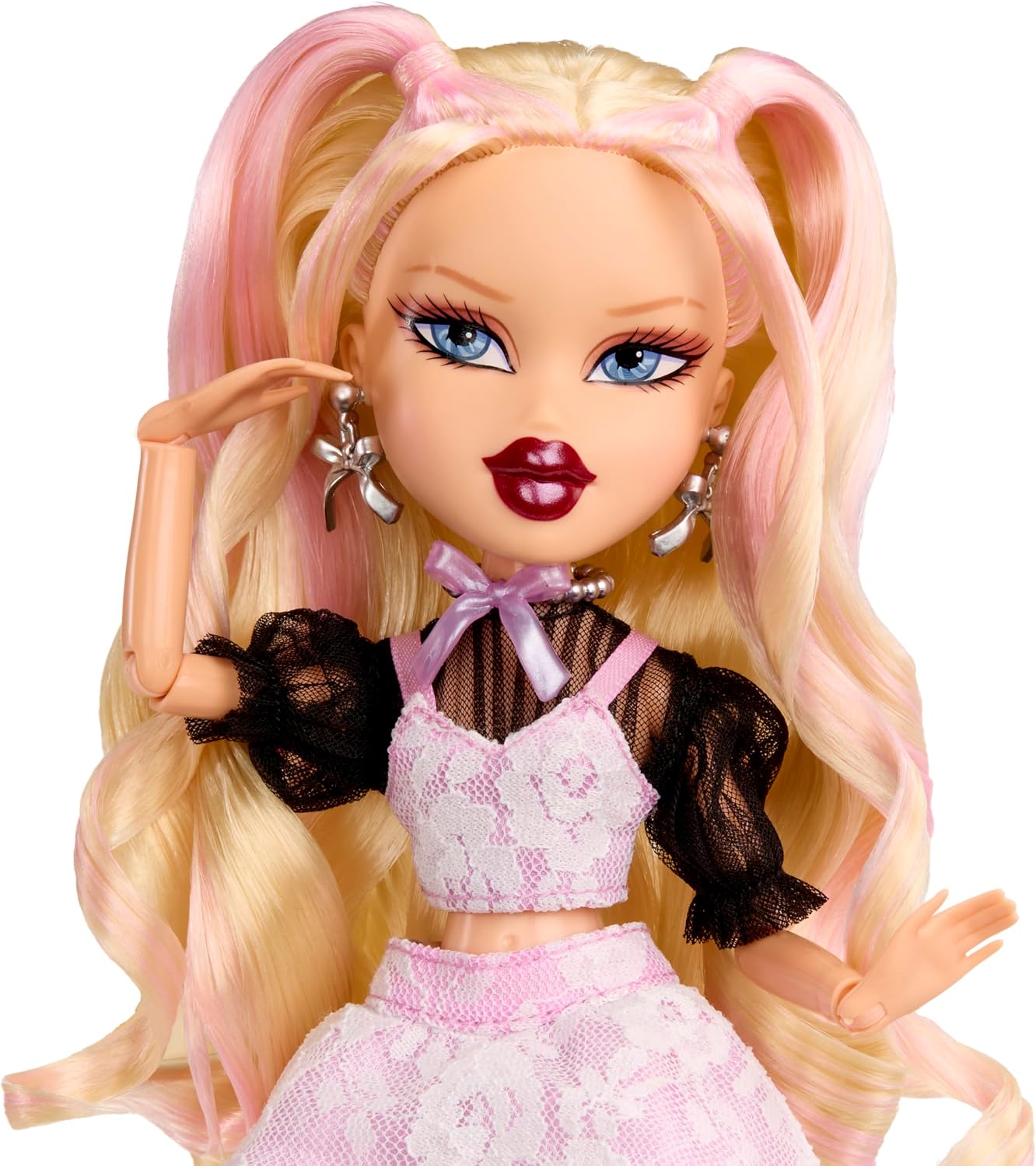 Bratz Stylin Birthdayz Cloe Fashion Doll
