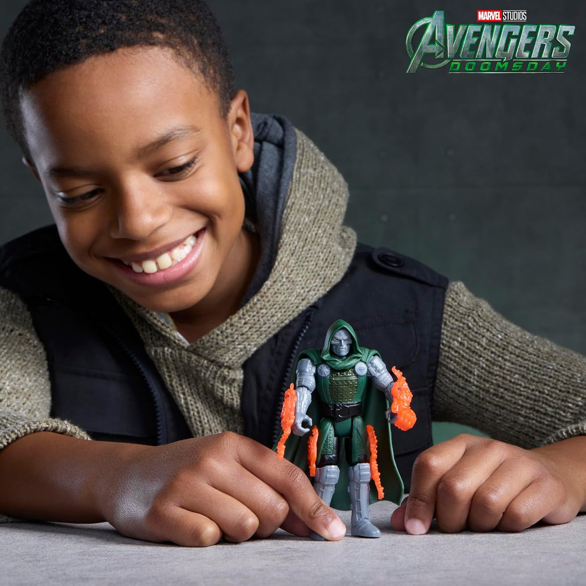Avengers Doomsday - Doctor Doom Action Figure