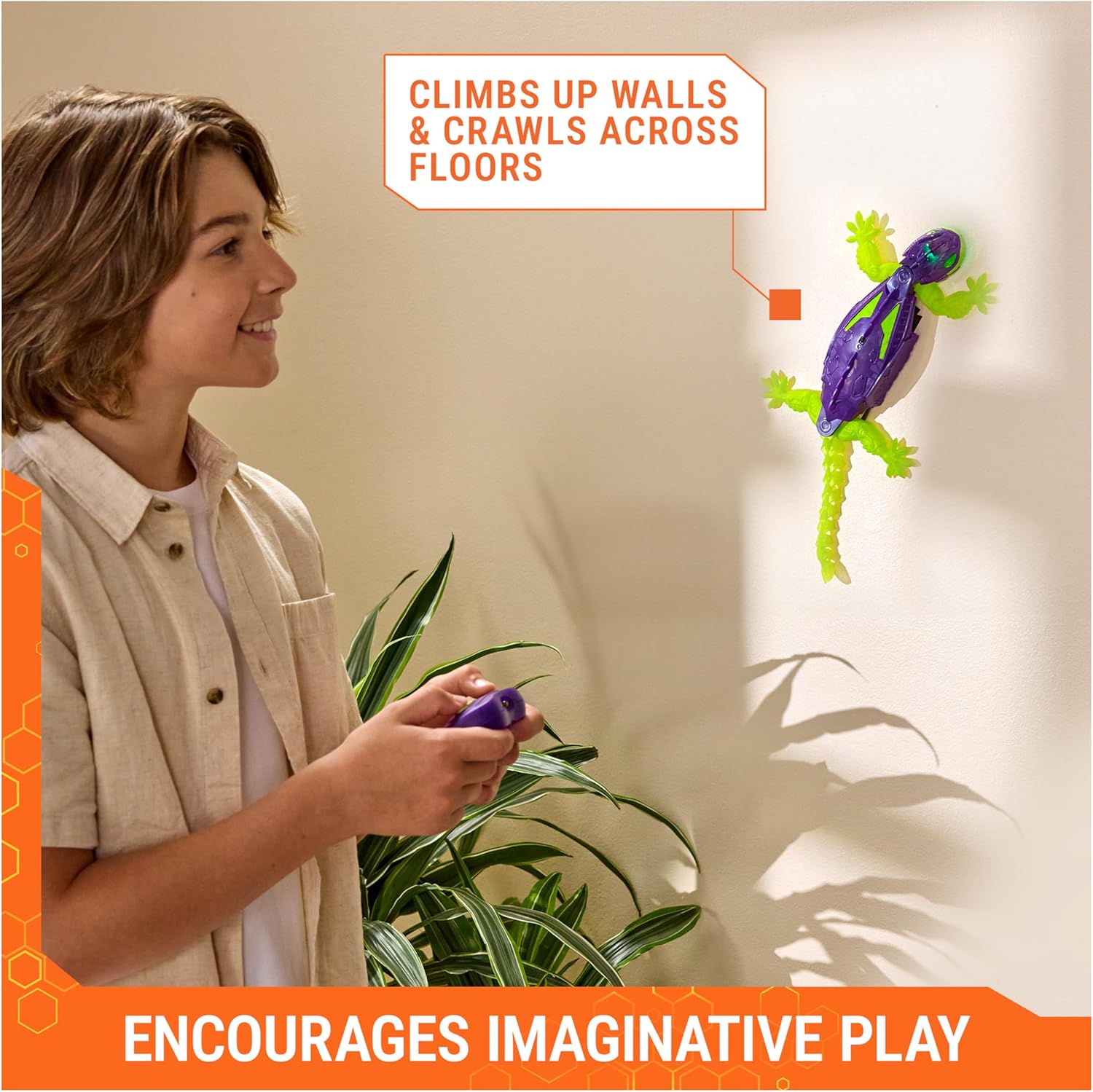 Hex Bots Wall Crawler Gecko Glow in the Dark