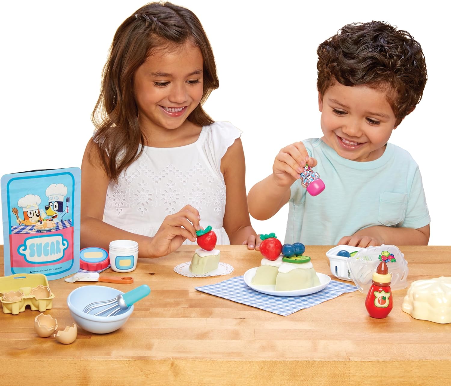 Little Tikes Creative Chefs Bluey Make It! Mix Pavlova Kit