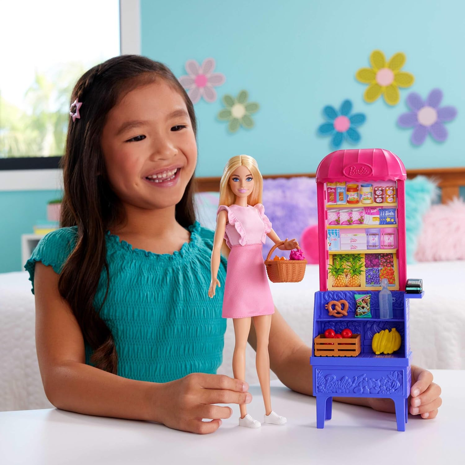 Barbie and Teresa Recipe for Friendship Malibu Barbie at the Market Set