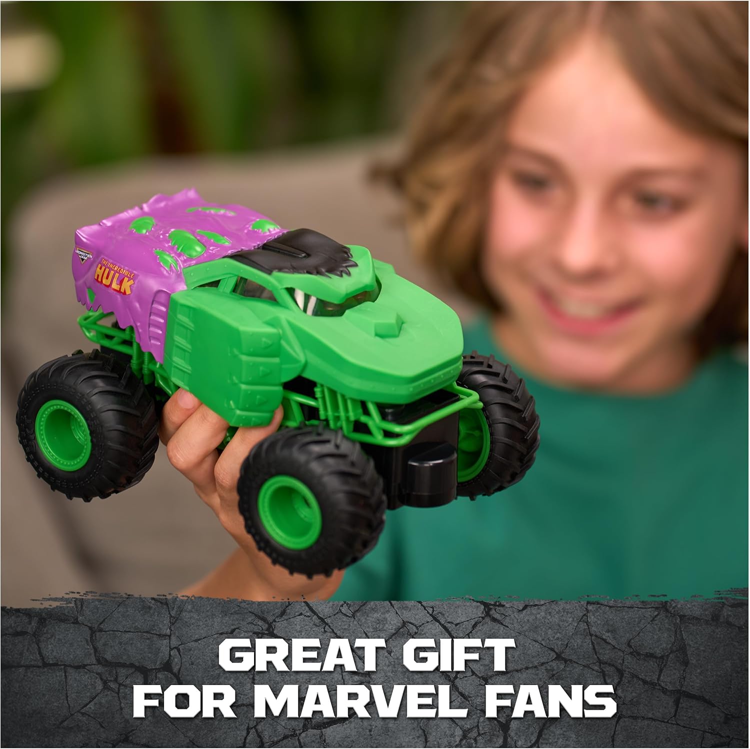 Monster Jam 1:24 Radio Controlled Hulk Monster Truck