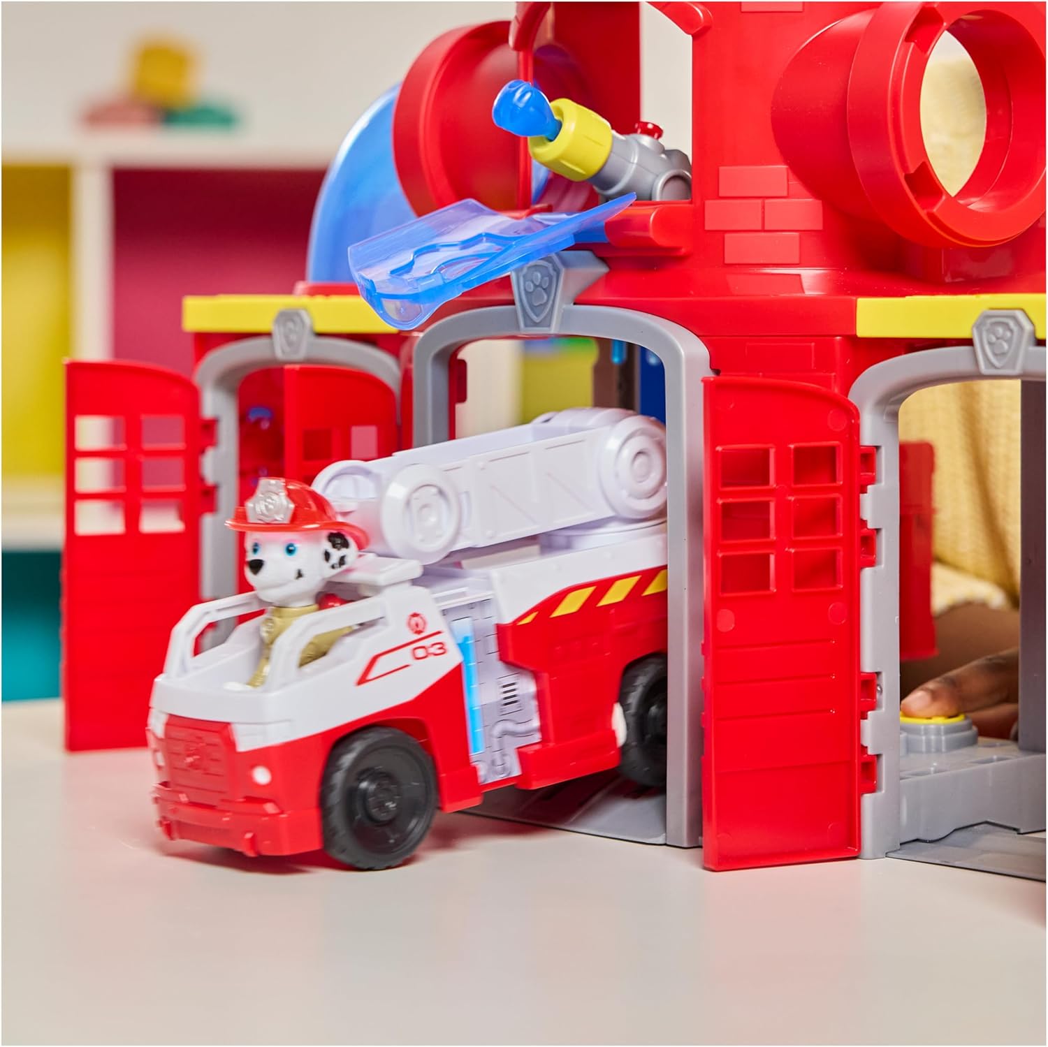 PAW Patrol Fire Rescue Command Center with Marshall Figure