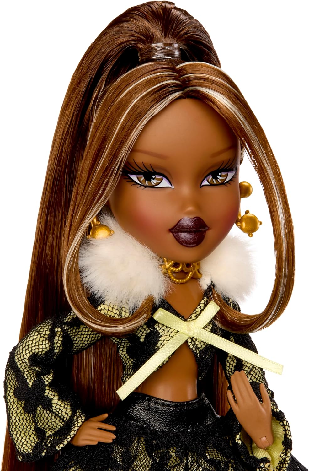 Bratz Stylin Birthdayz Sasha Fashion Doll