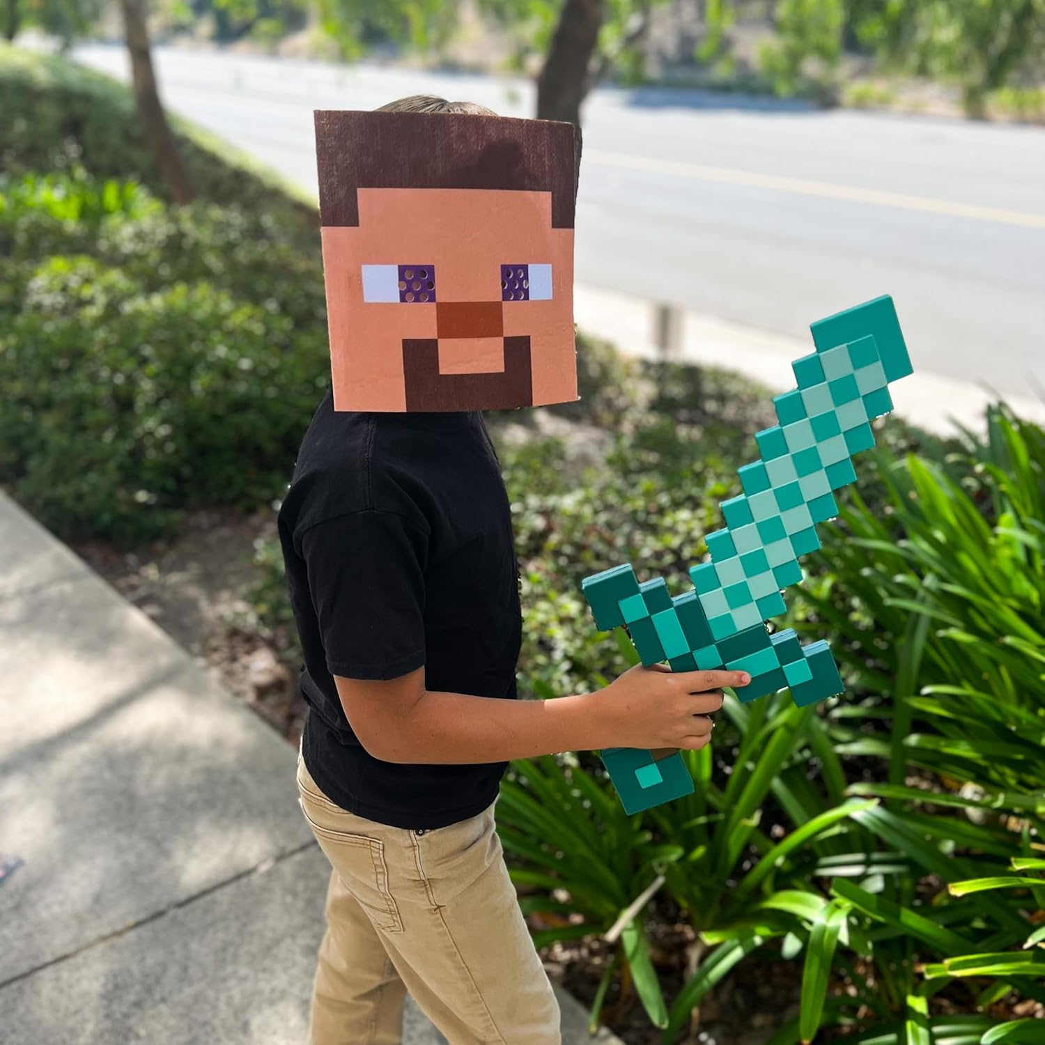 Minecraft Diamond Sword & Mask Set