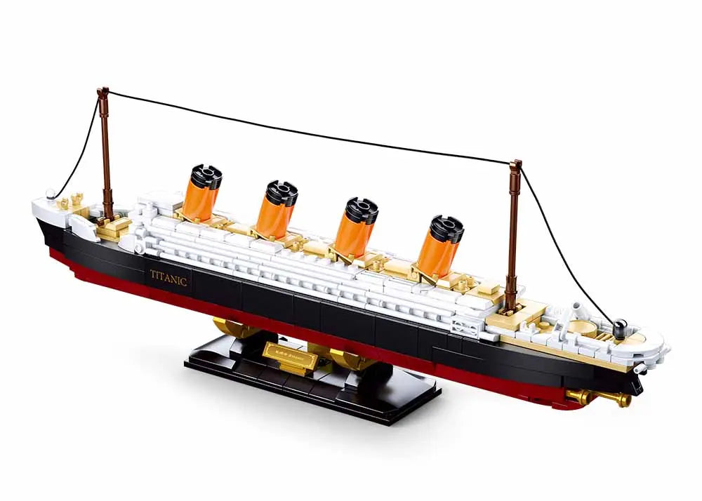 Sluban ModelBricks Titanic 1:700