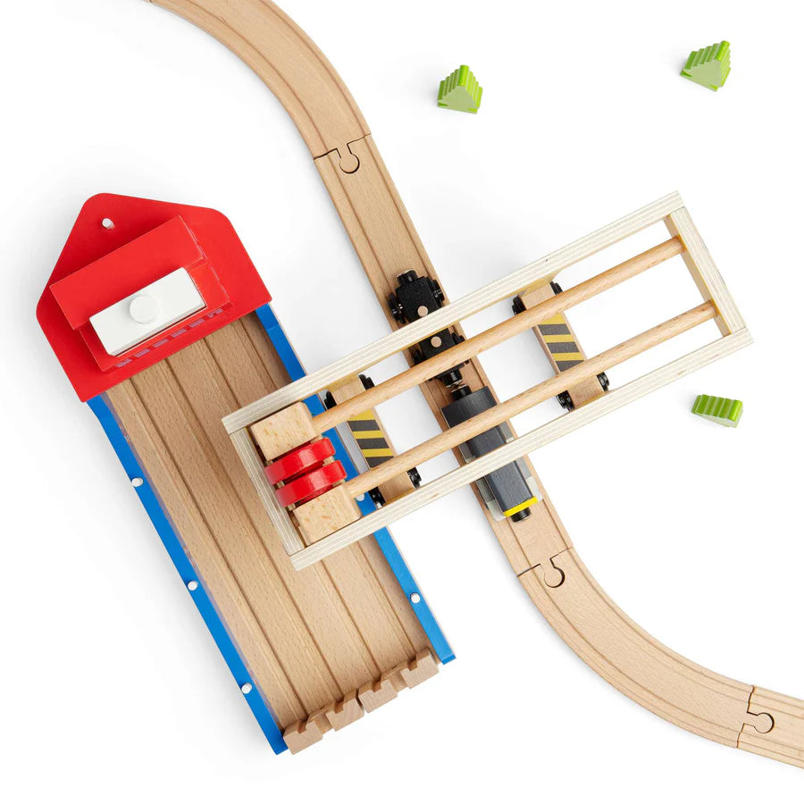 Wooden Gantry train