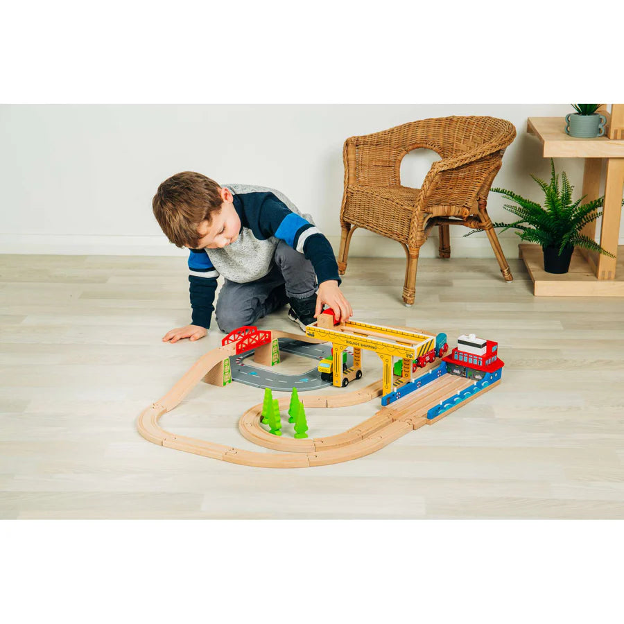Wooden Gantry train