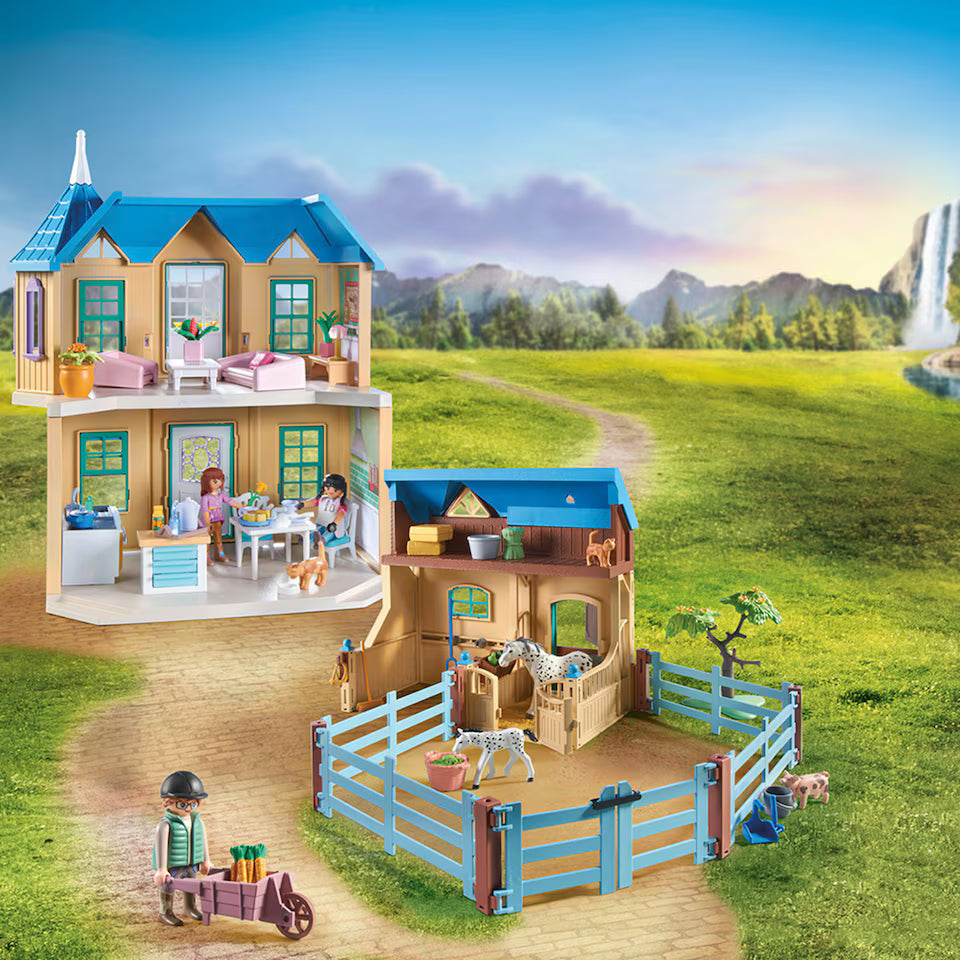 Playmobil Waterfall Ranch
