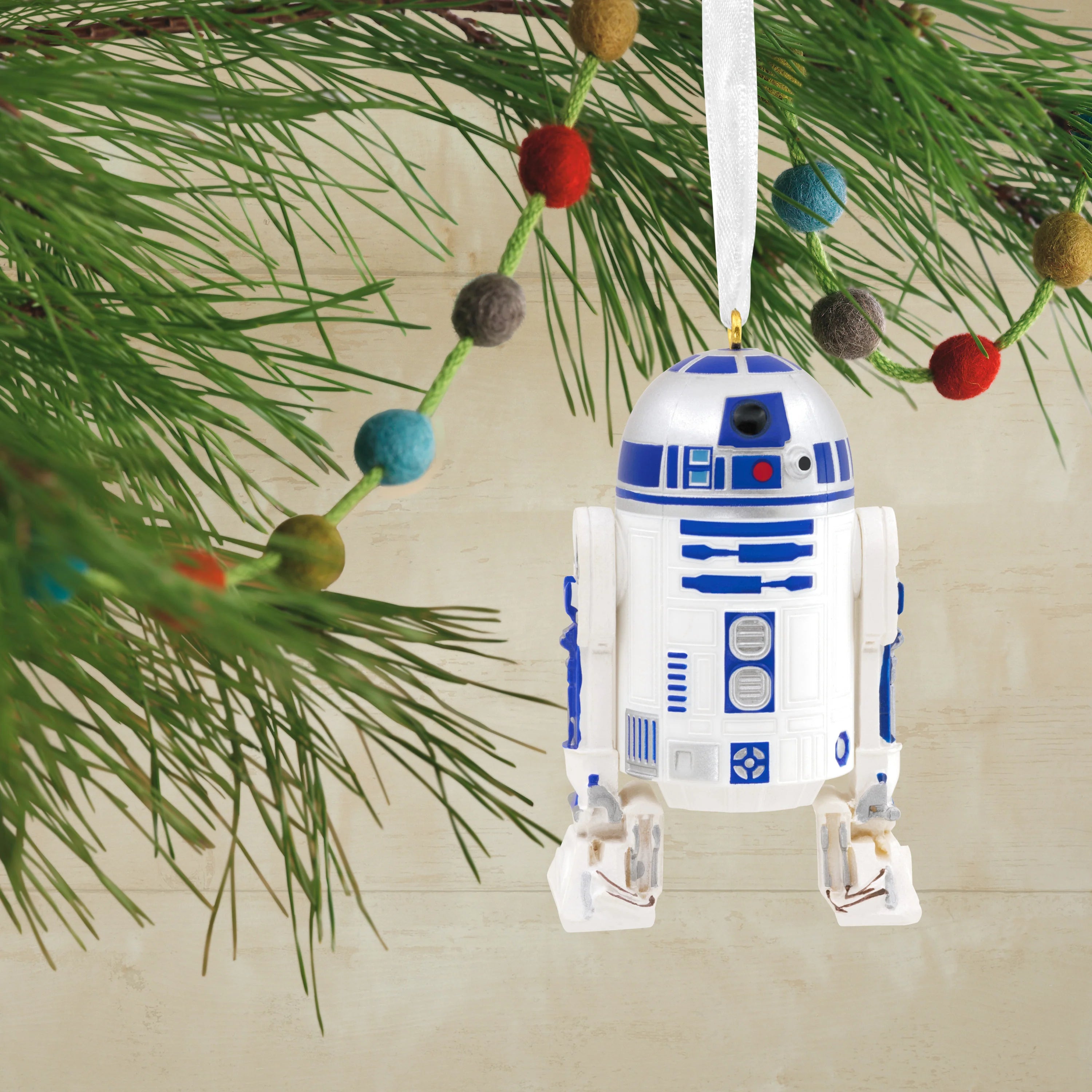 Hallmark R2-D2 Resin Christmas Decoration