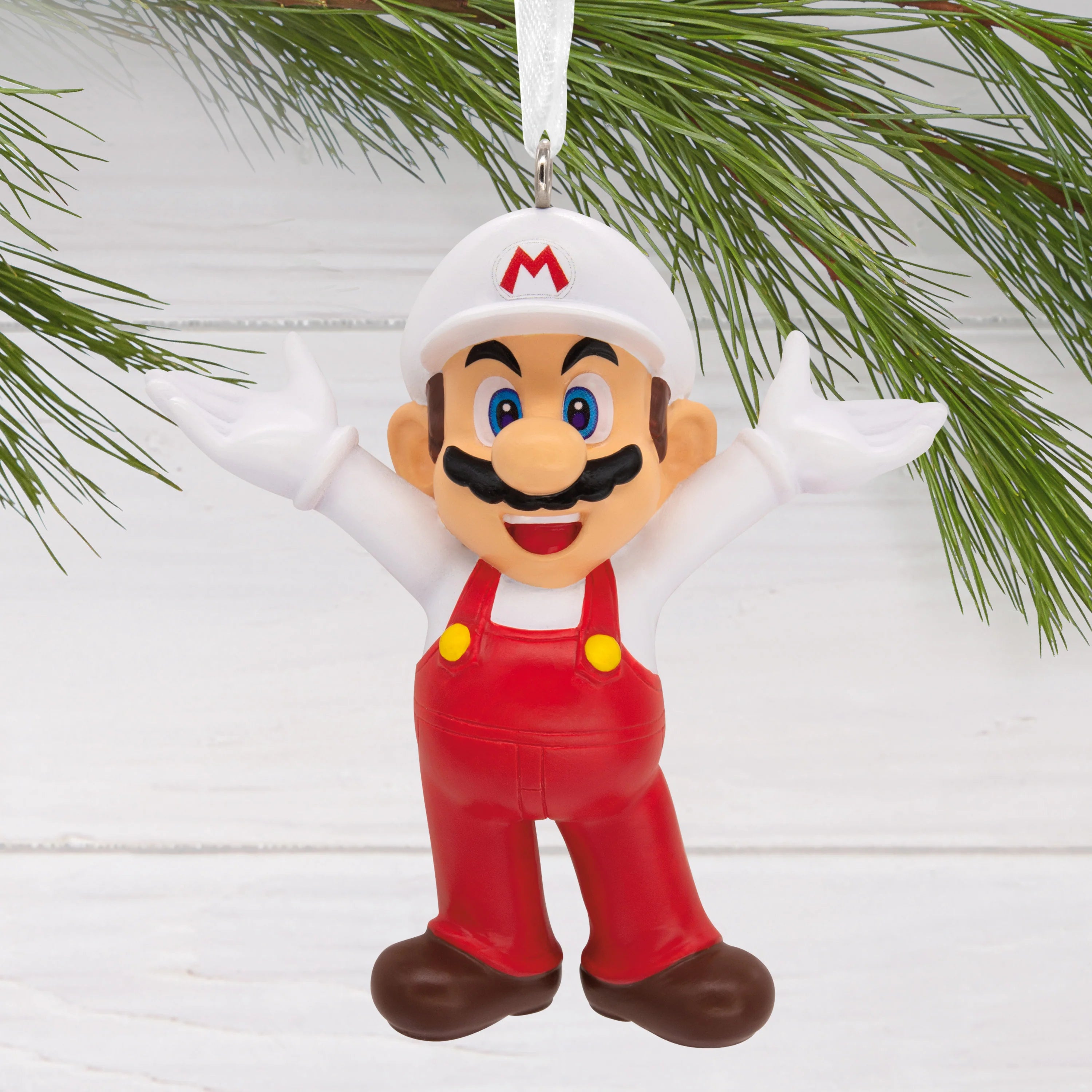 Hallmark Super Mario Fire Mario Resin Christmas Decoration