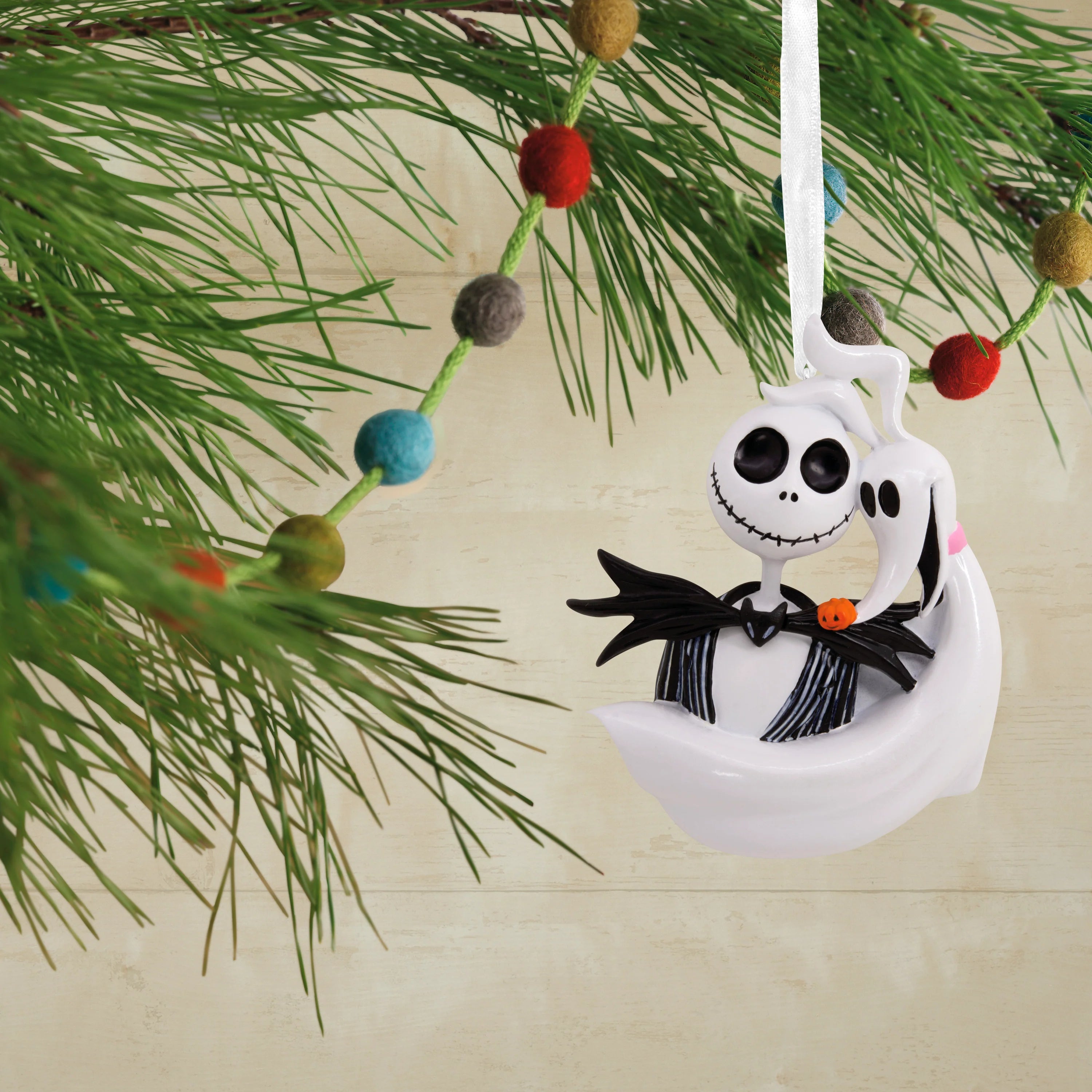 Hallmark Jack Skellington & Zero Resin Christmas Decoration