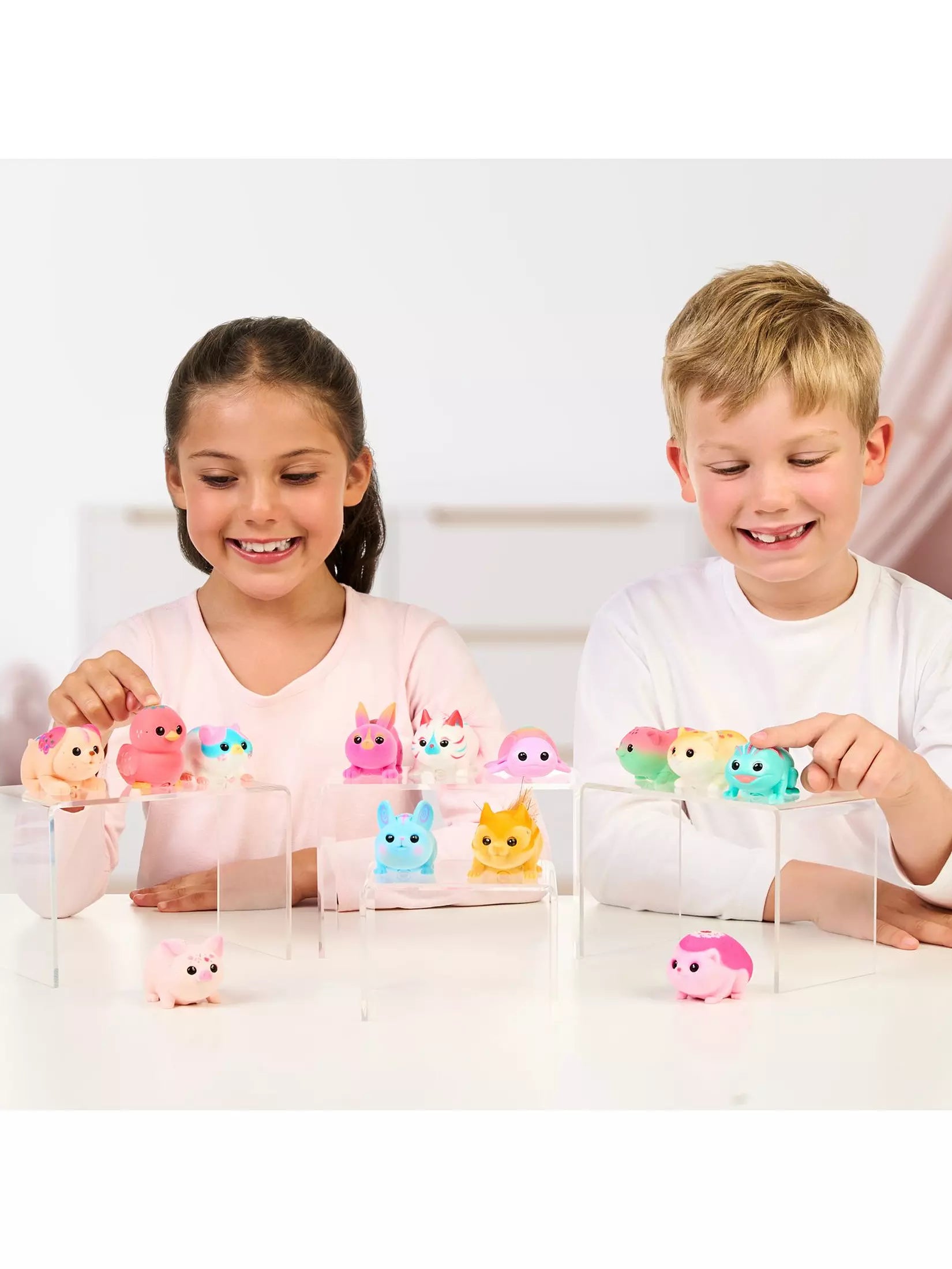Little Live Pets Needees Single Pack Series 2