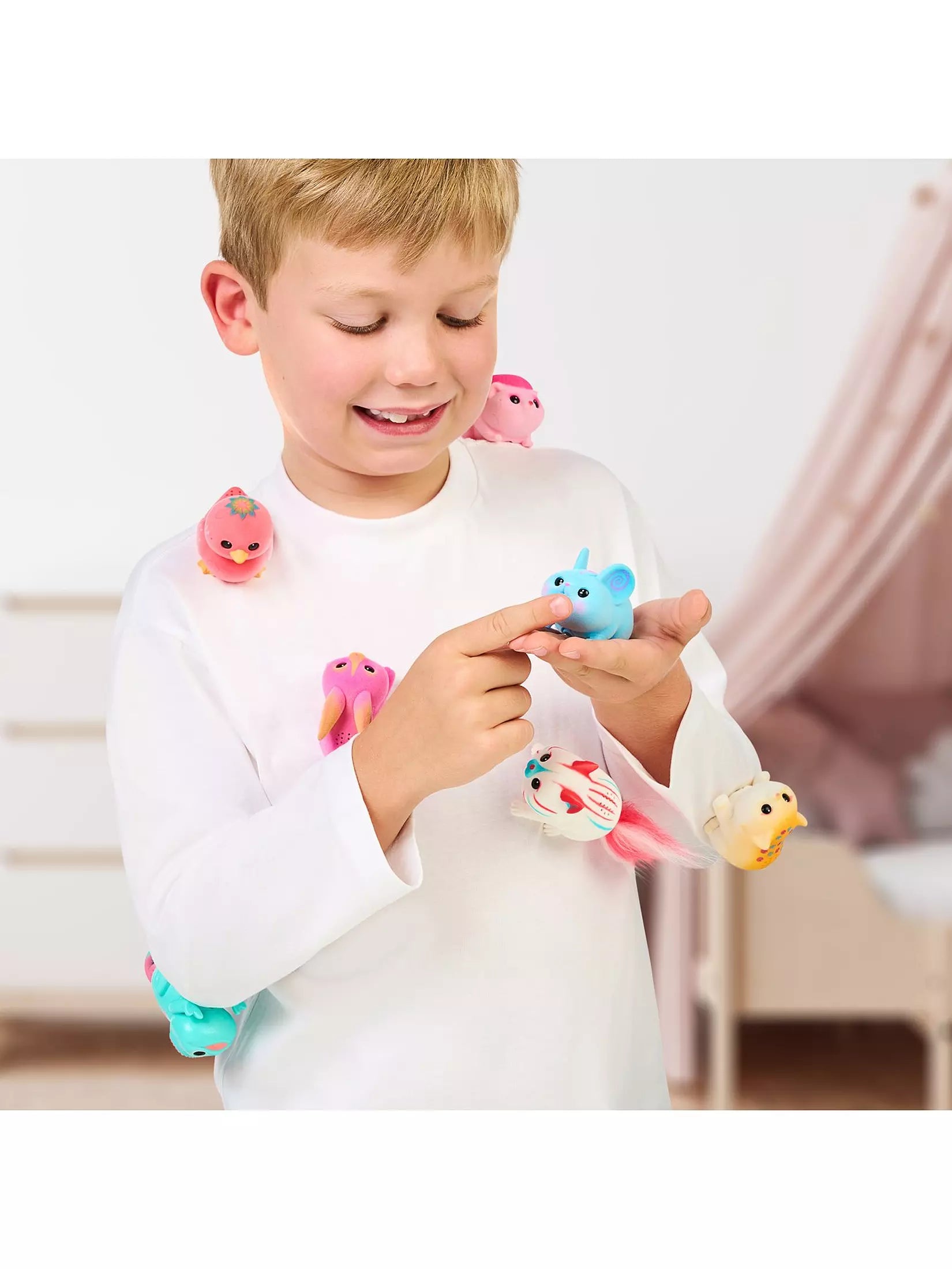 Little Live Pets Needees Single Pack Series 2