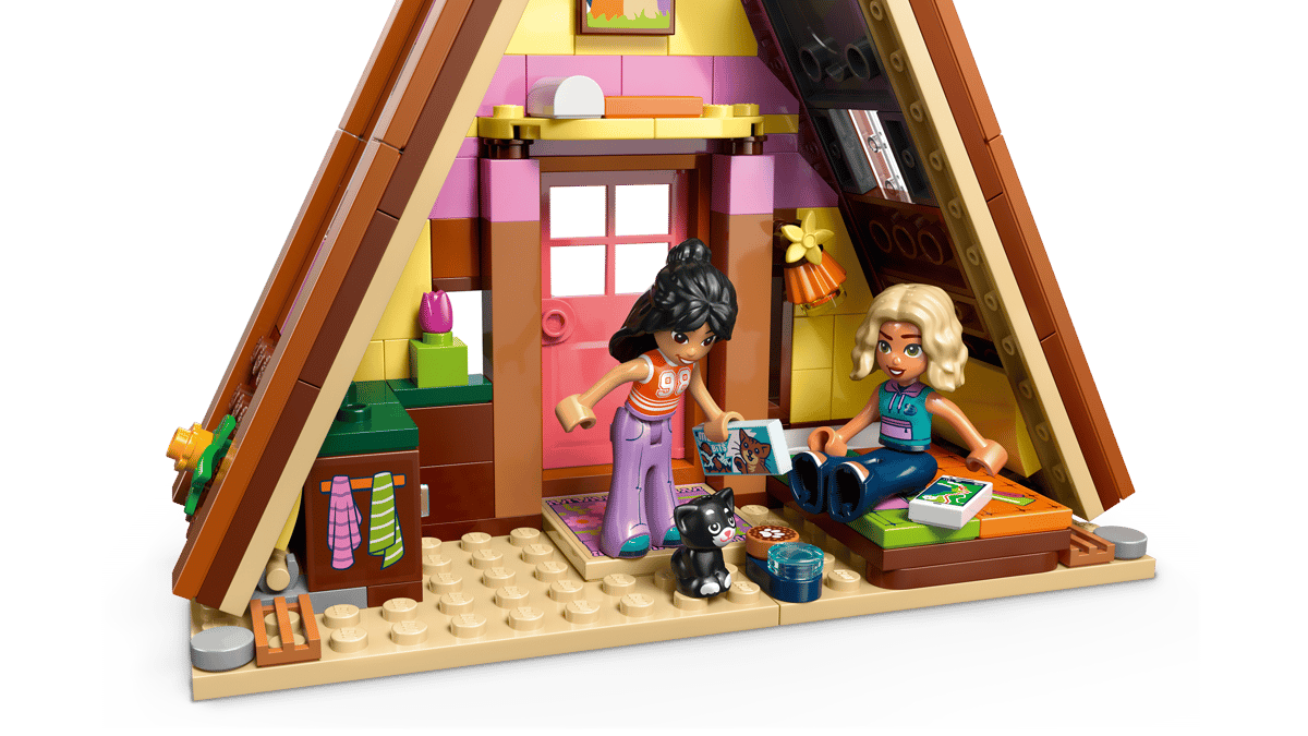 Lego 42682 Nature Glamping Cabin