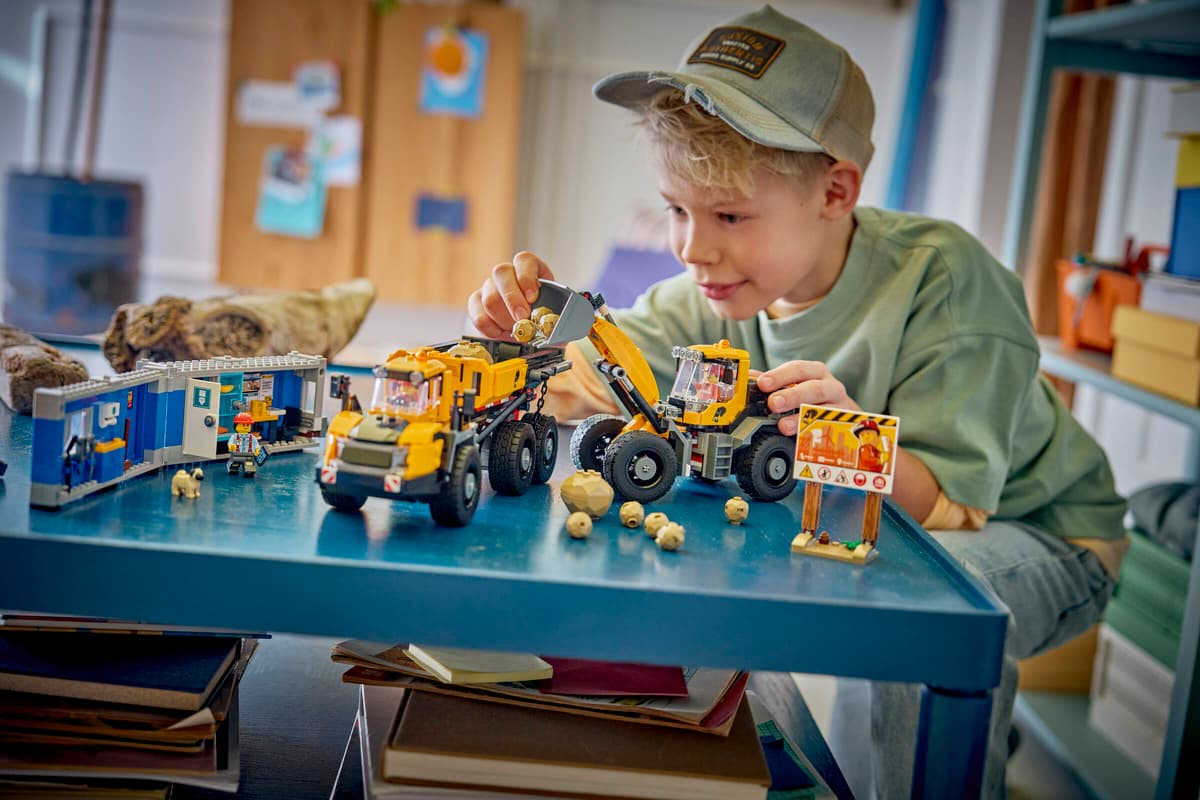 Lego 60494 Dump Truck & Front End Loader