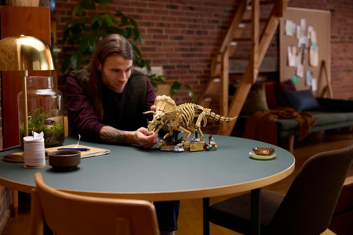 Lego 77985 Dinosaur Fossils Triceratops