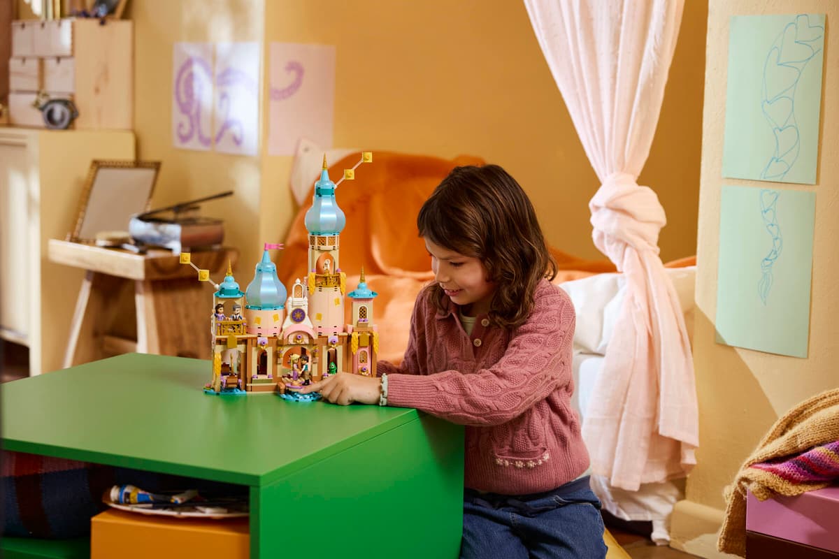 Lego 43297 Rapunzels Castle
