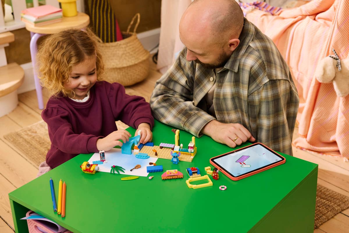 Lego 43280 Beach Fun with Lilo & Stitch