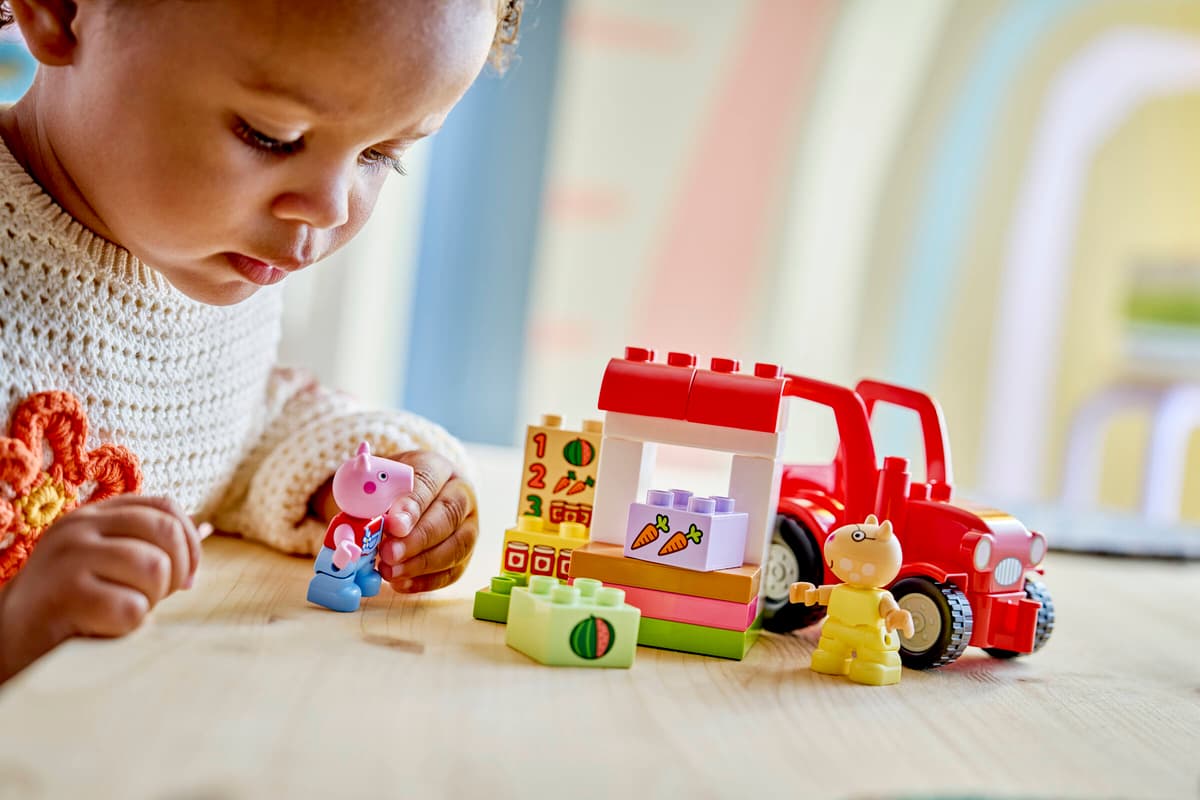 Lego 10468 Tractor and Market